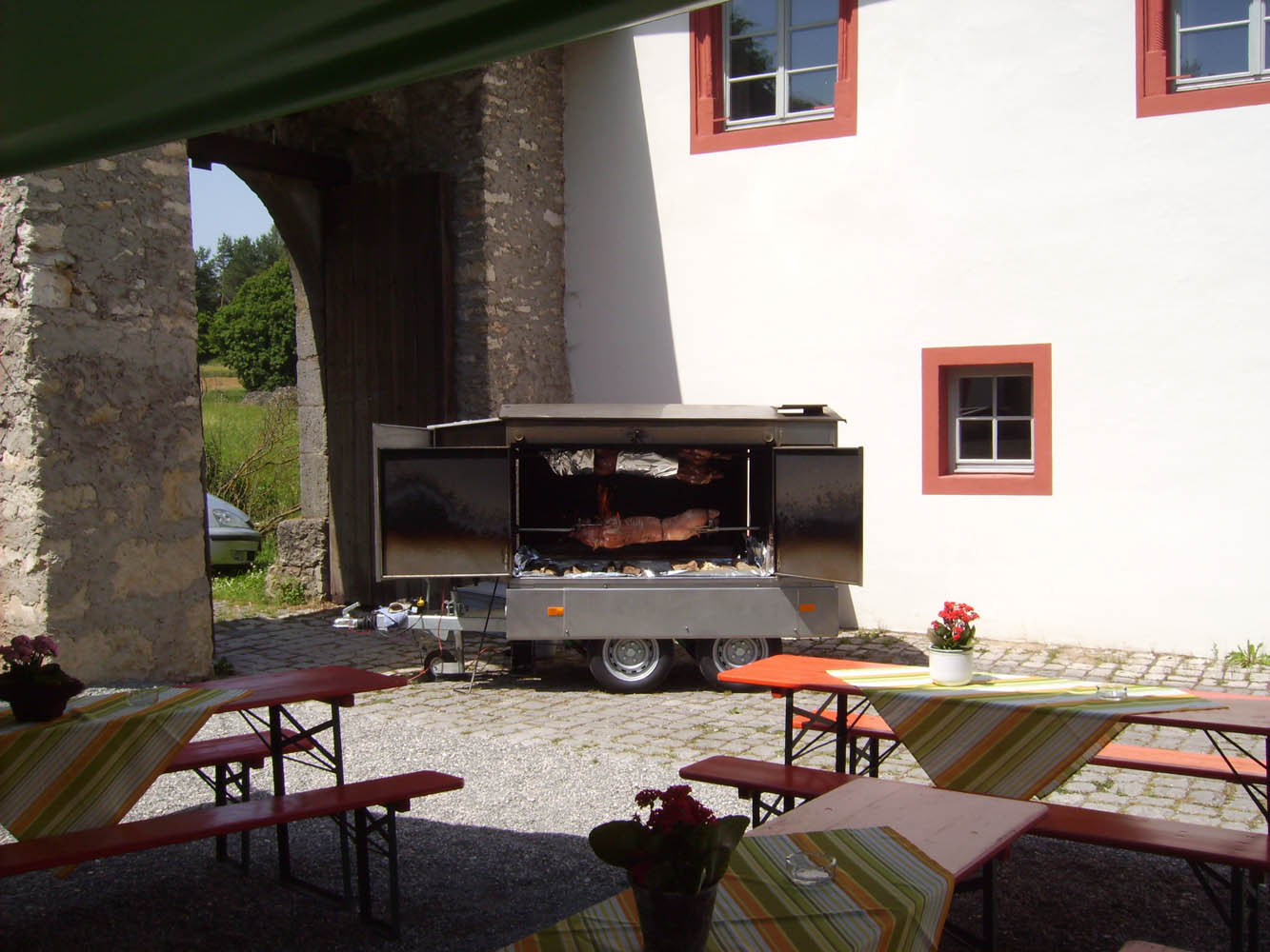 Dekoration von unseren Catering Veranstaltungen Aufbau und Vermietung von Partyzelten inklusive Dekoration