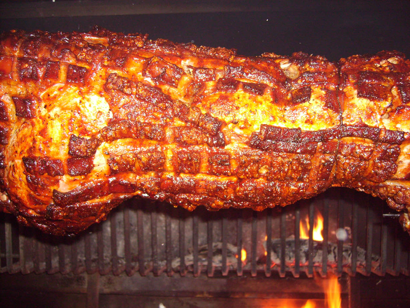 gegrilltes Spanferkel Catering / Partyservice Menü Oberbayern mit gegrilltem Spanferkel