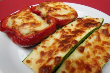 Gefüllte Zucchini &amp; Paprika
