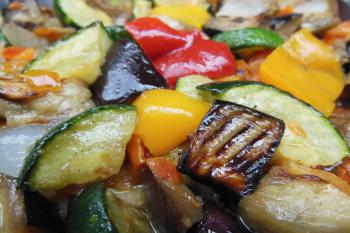 Gegrillte Gemüsepfanne