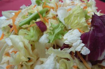 Grüner Beilagensalat