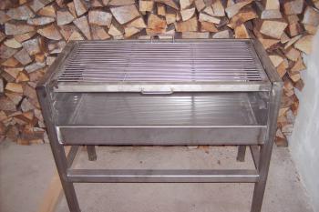 Holzgrill mieten
